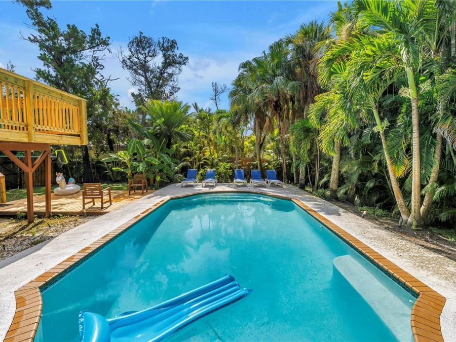 Property Image 62