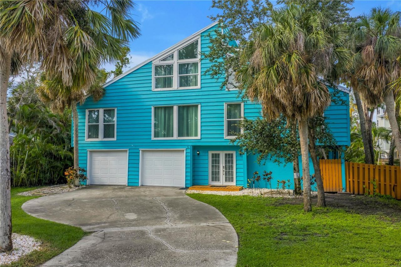 156 Siesta Drive, Sarasota, FL 34242 Photo