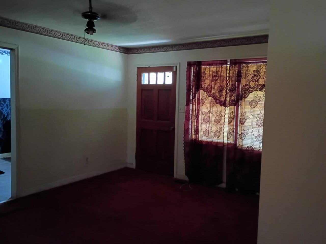 107 Gadsden Loop Photo 10