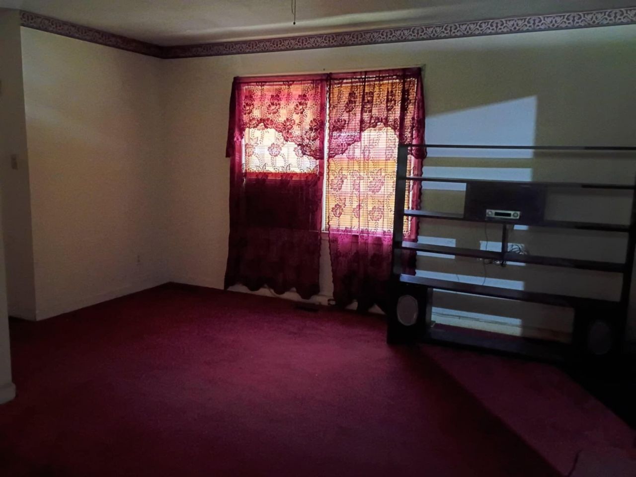 107 Gadsden Loop Photo 11