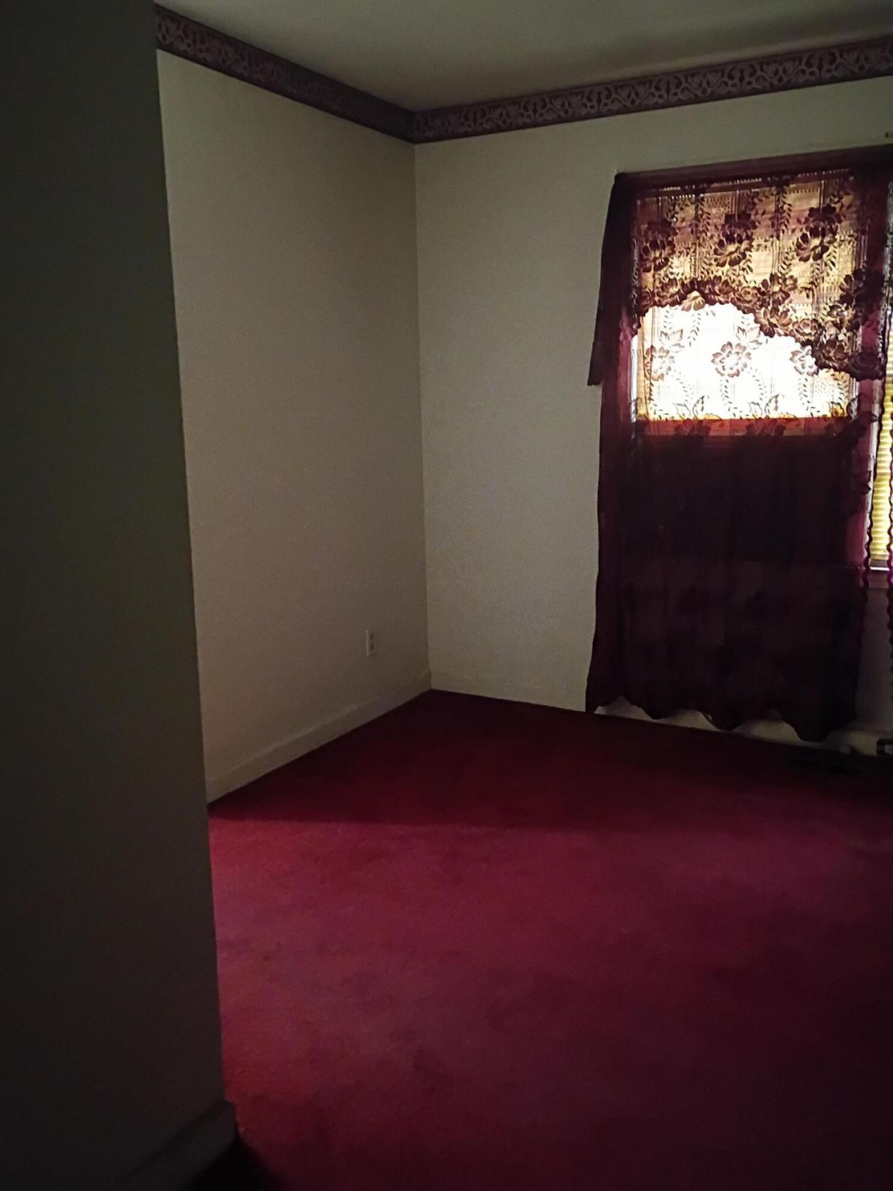 107 Gadsden Loop Photo 7