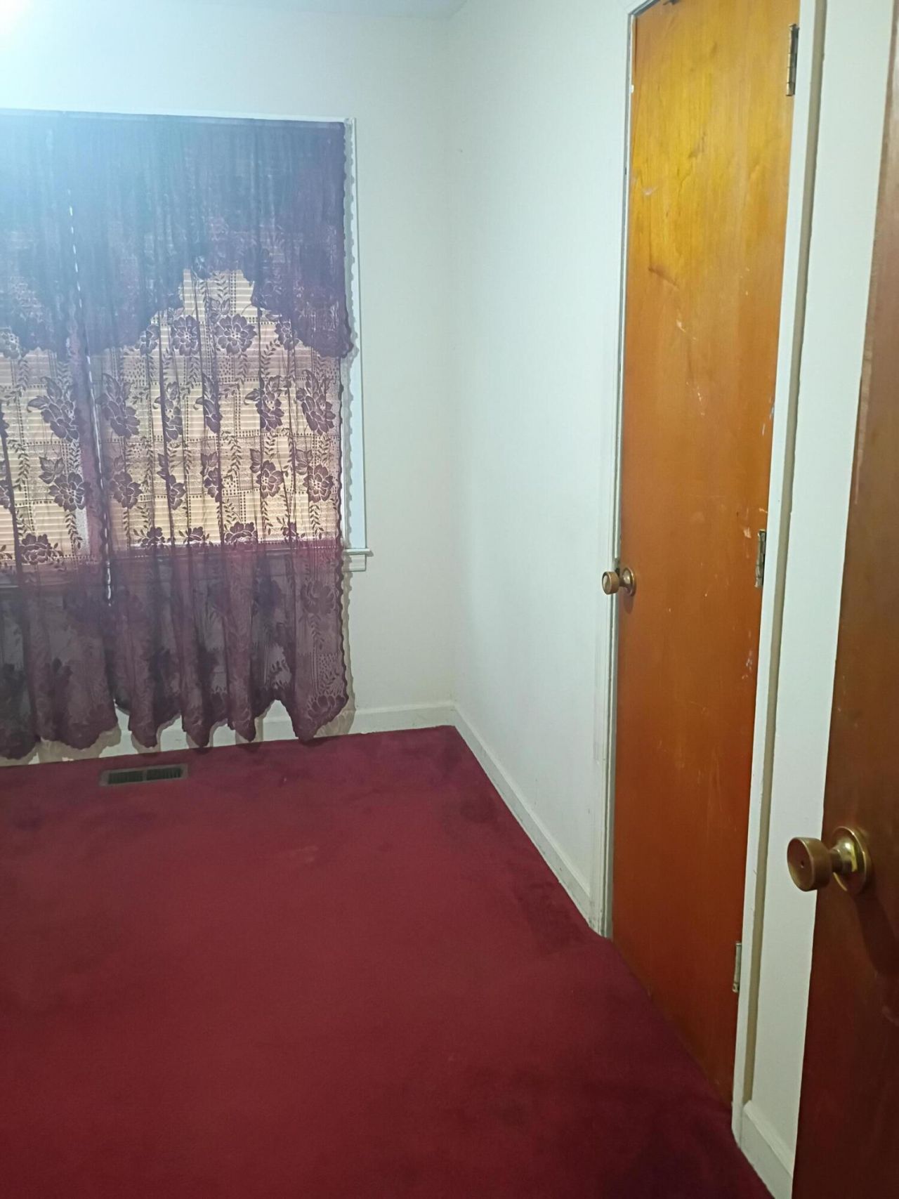 107 Gadsden Loop Photo 9