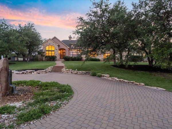 1525 Springlake DR, Dripping Springs, TX 78620