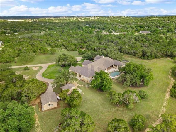 1525 Springlake DR, Dripping Springs, TX 78620