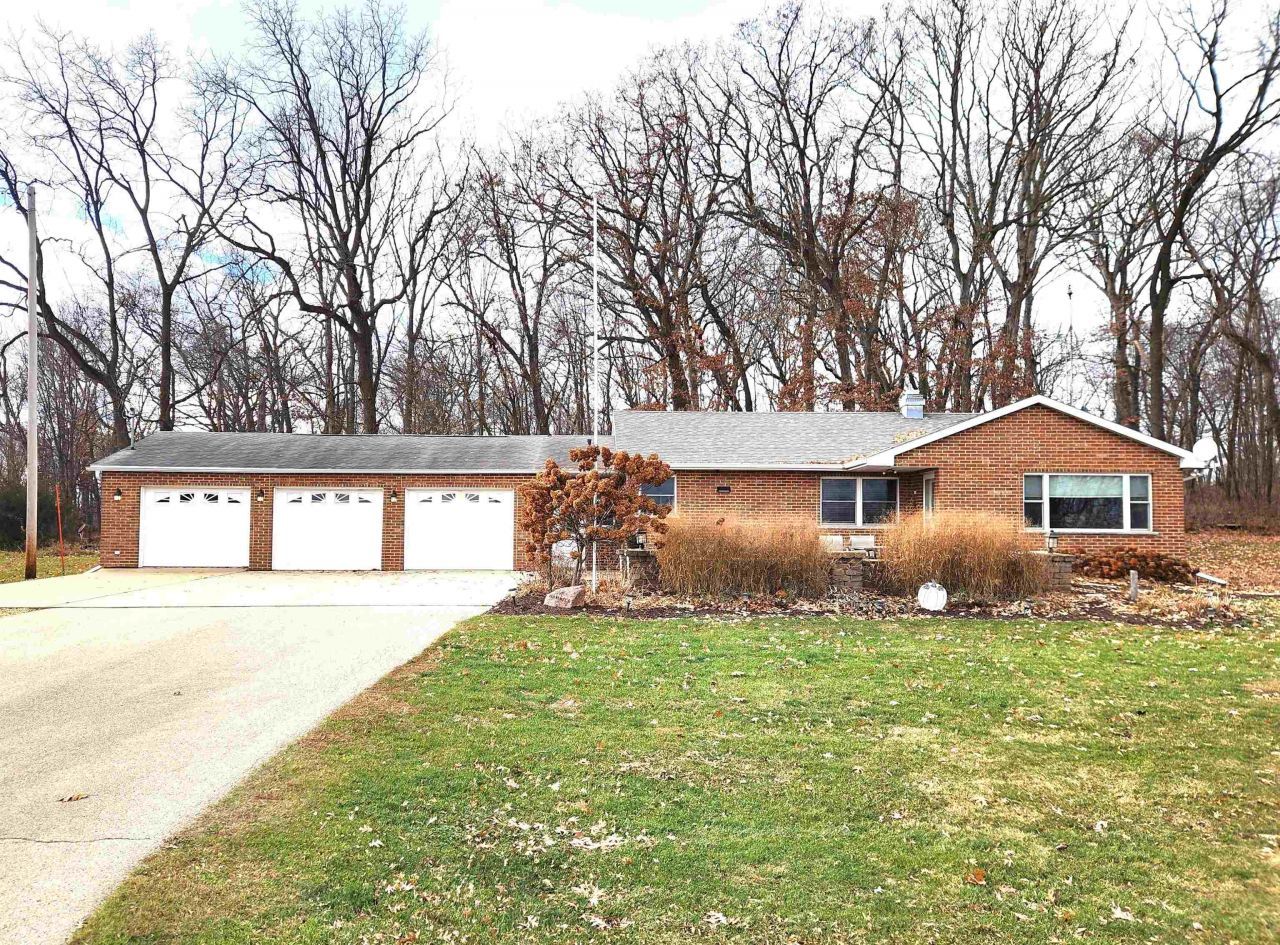 17234 Balltown Road, Sherrill, IA 52073 Main Photo