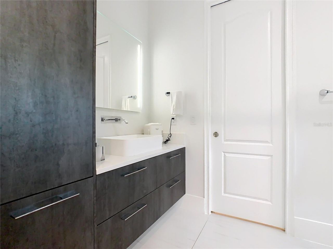 8600 Hata Street, Orlando, FL 32827 Photo