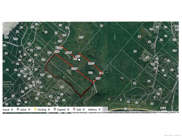 125 Woods Road, Barryville, NY 12719