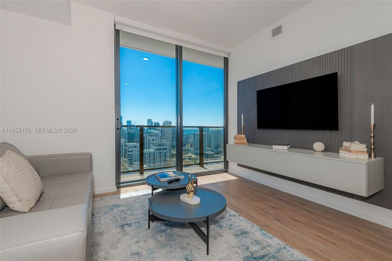 398 NE 5th St, Unit 4417, Miami, FL 33132 Photo