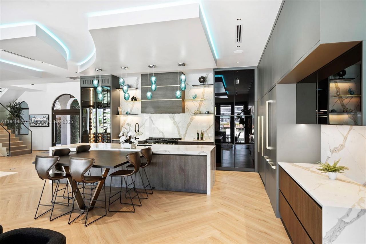 Please Call For Address, Unit 632, Fort Lauderdale, FL 33304 Photo