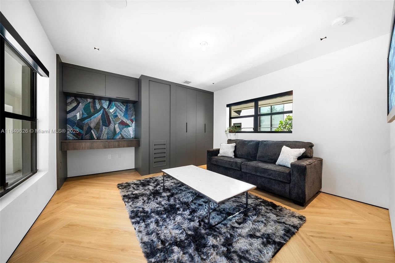 Please Call For Address, Unit 632, Fort Lauderdale, FL 33304 Photo