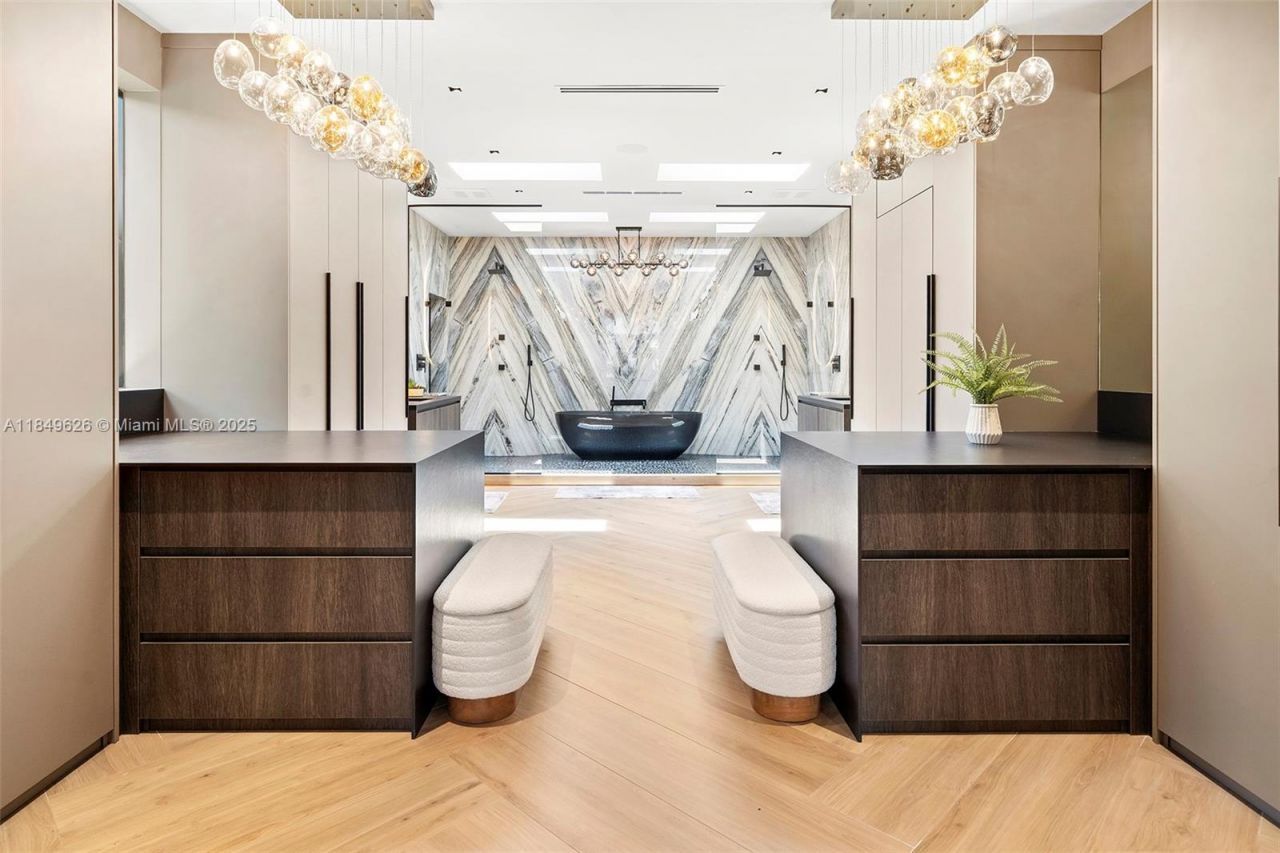 Please Call For Address, Unit 632, Fort Lauderdale, FL 33304 Photo