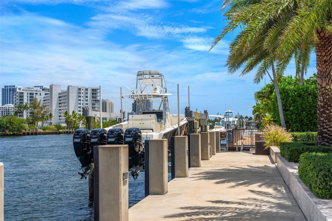 Please Call For Address, Unit 632, Fort Lauderdale, FL 33304 Photo