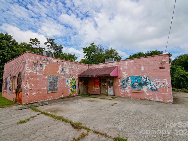 608 W Ward Avenue, High Point, NC 27260