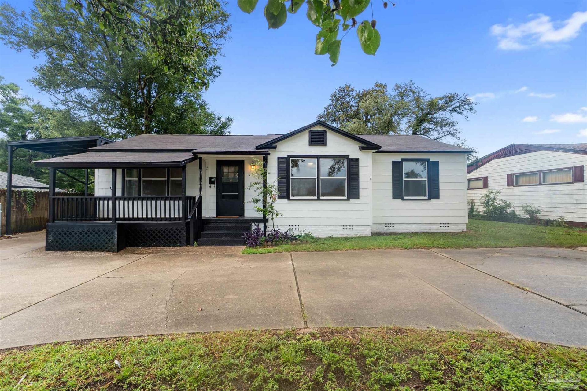 211 W Sunset Ave, Pensacola, FL 32507 Main Photo