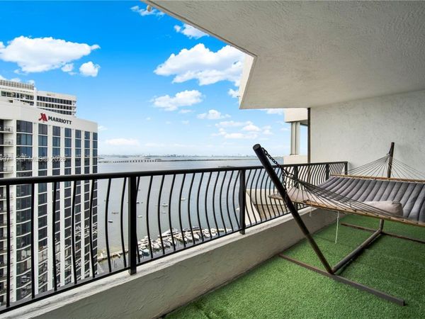 555 NE 15th St, Unit 31E, Miami, FL 33132