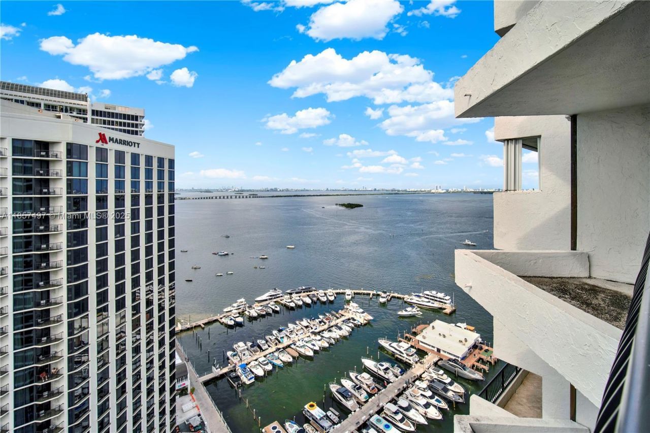 555 NE 15th St, Unit 31E, Miami, FL 33132 Photo