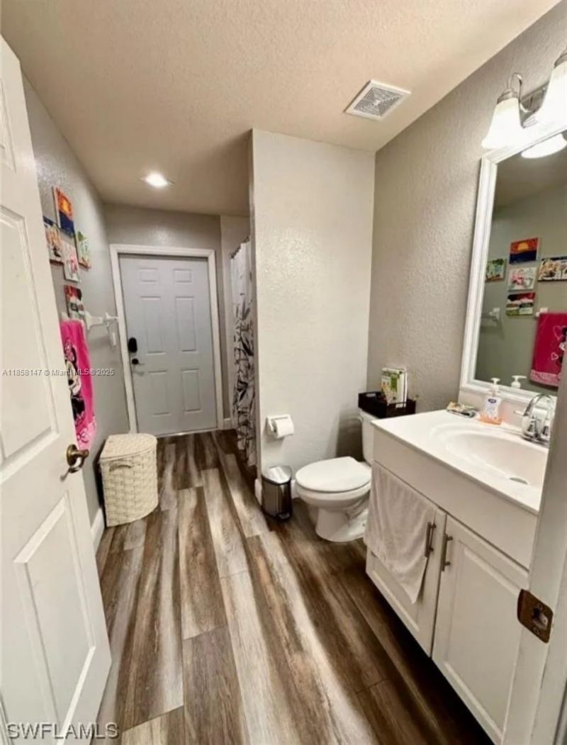 1816 Tomaso Ave, Lehigh Acres, FL 33972 Photo