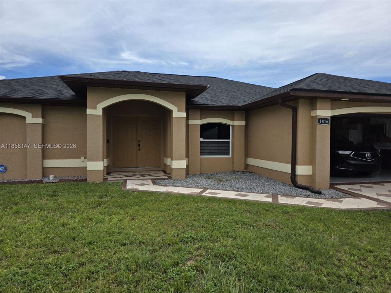1816 Tomaso Ave, Lehigh Acres, FL 33972 Photo