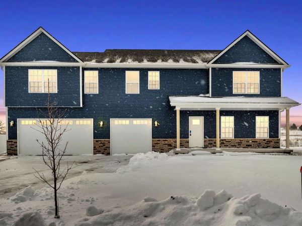 5006 Finch Drive, Schererville, IN 46375