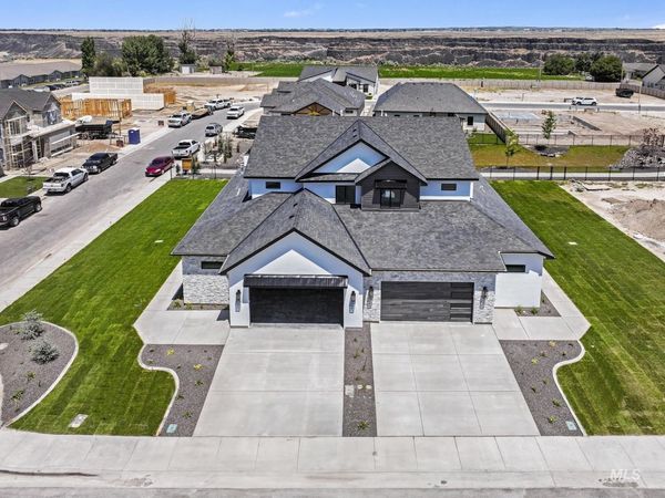 537 Canyon Mist Dr, Twin Falls, ID 83301