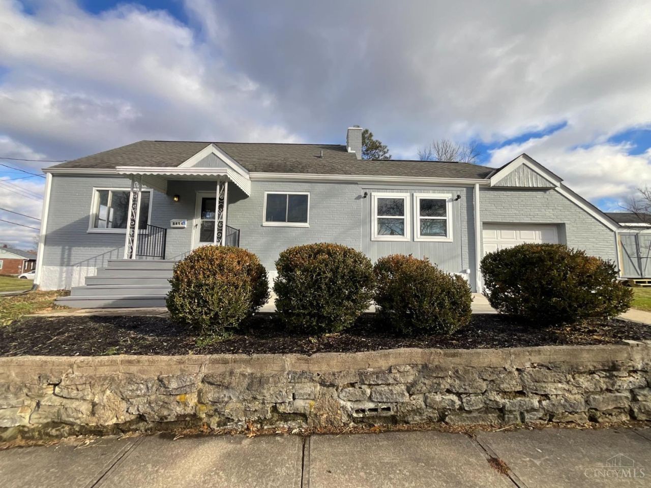 8494 Wexford Avenue, Sycamore Township, OH 45236 Main Photo