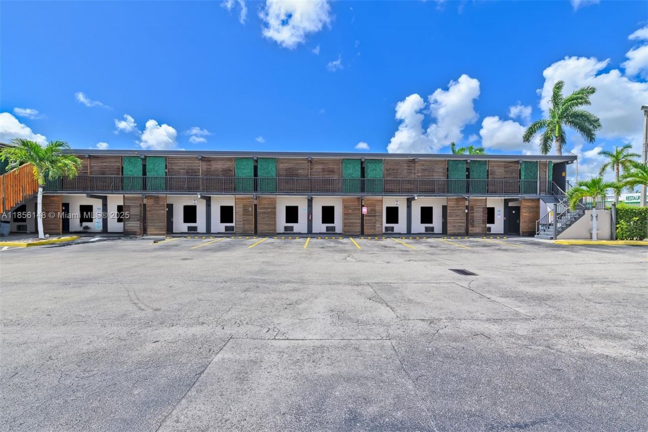 841 N Krome Ave, Homestead, FL 33030 Photo