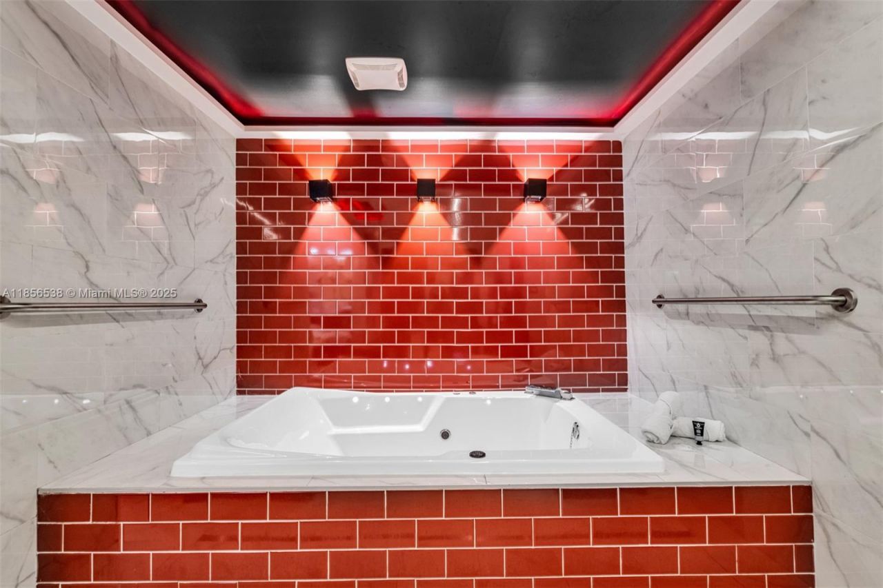 841 N Krome Ave, Homestead, FL 33030 Photo