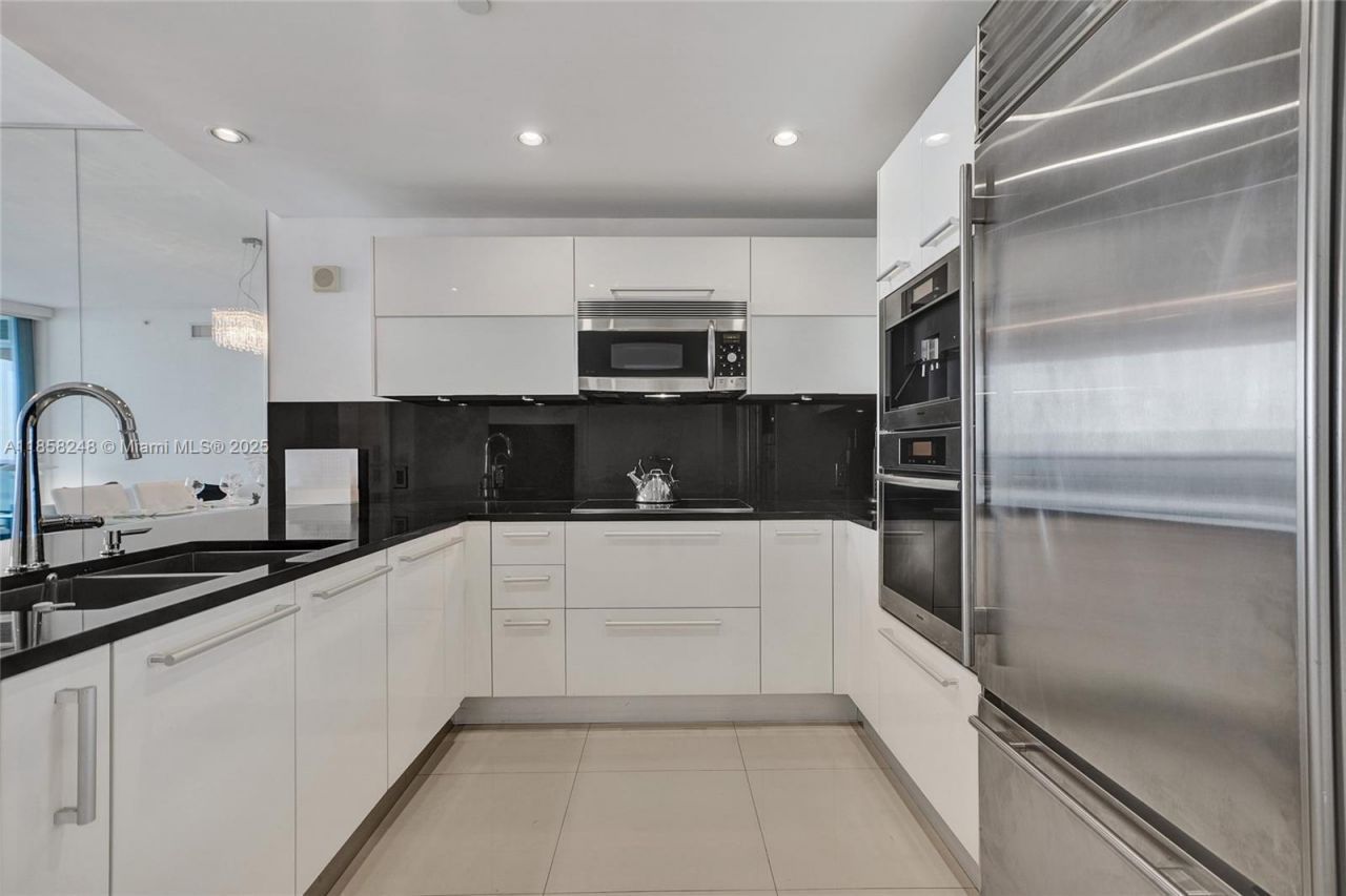 17121 Collins Ave, Unit 2003, Sunny Isles Beach, FL 33160 Photo