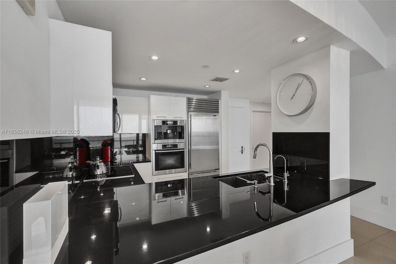 17121 Collins Ave, Unit 2003, Sunny Isles Beach, FL 33160 Photo