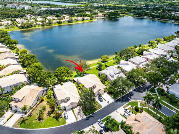 10674 Pelican Drive, Wellington, FL 33414