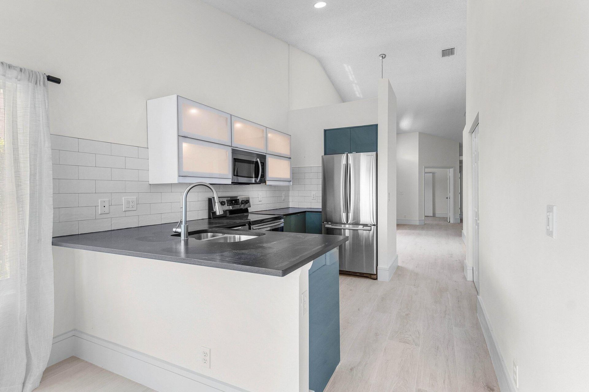 10674 Pelican Drive, Wellington, FL 33414 Photo