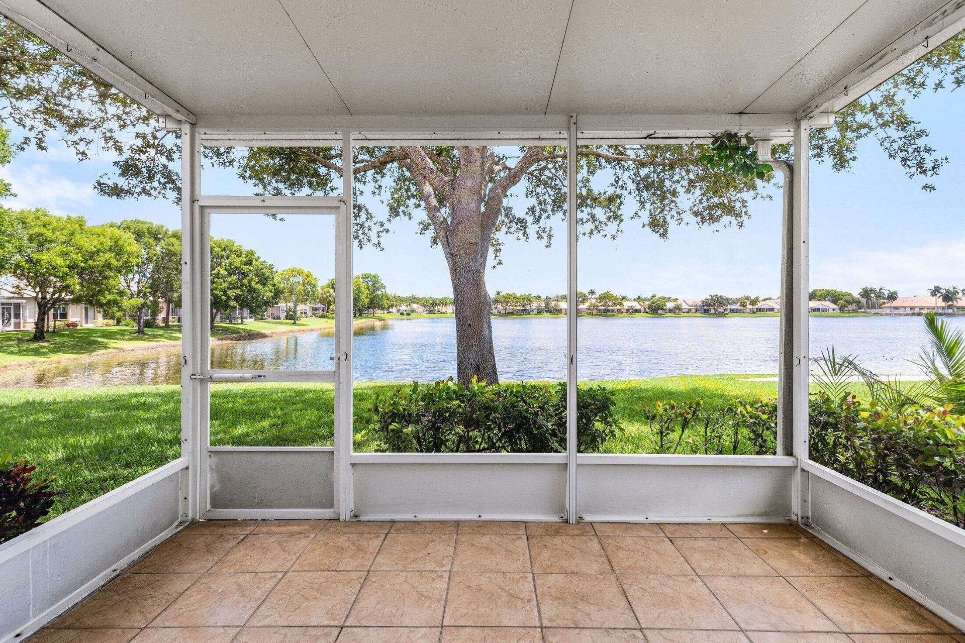 10674 Pelican Drive, Wellington, FL 33414 Photo