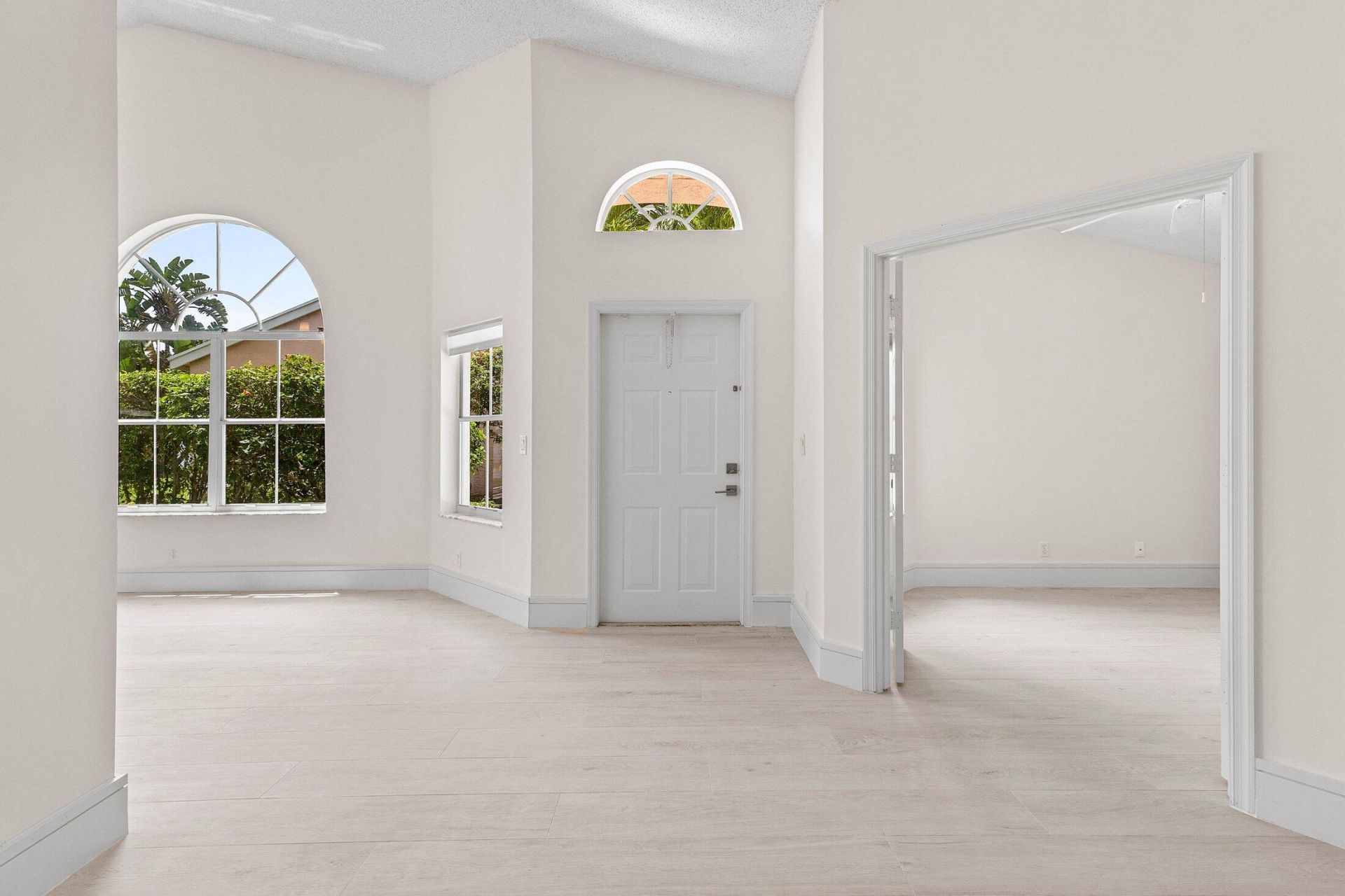 10674 Pelican Drive, Wellington, FL 33414 Photo