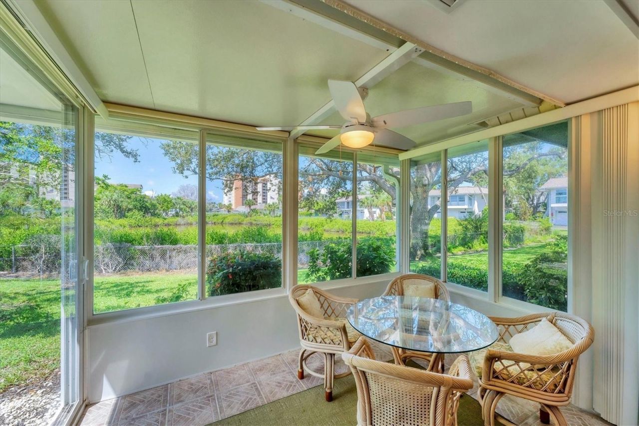 534 Sutton Place, Longboat Key, FL 34228 Photo