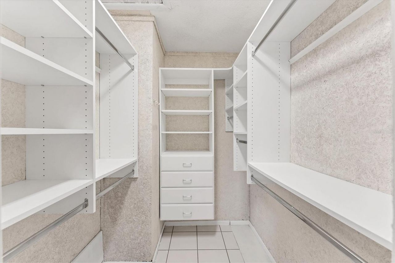 534 Sutton Place, Longboat Key, FL 34228 Photo