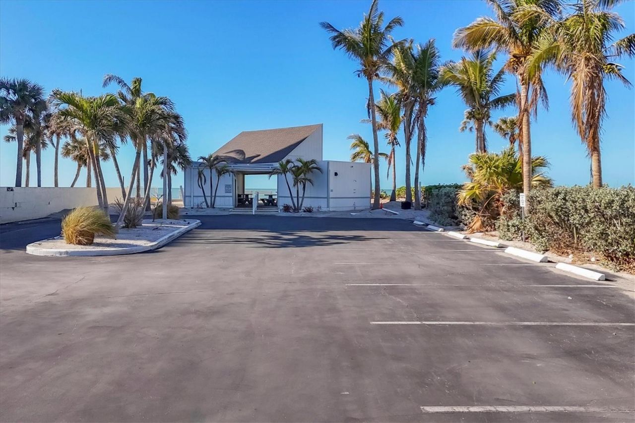 534 Sutton Place, Longboat Key, FL 34228 Photo