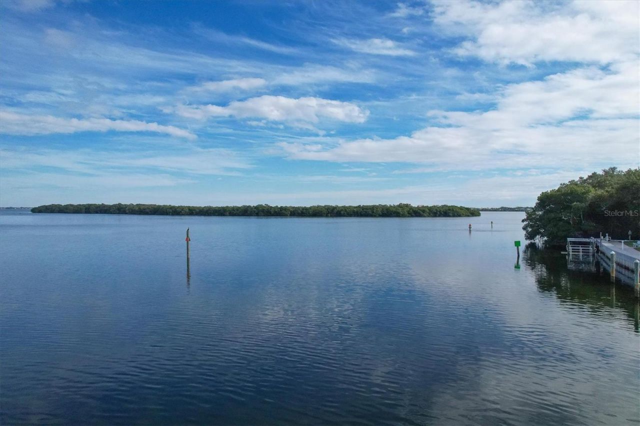 534 Sutton Place, Longboat Key, FL 34228 Photo