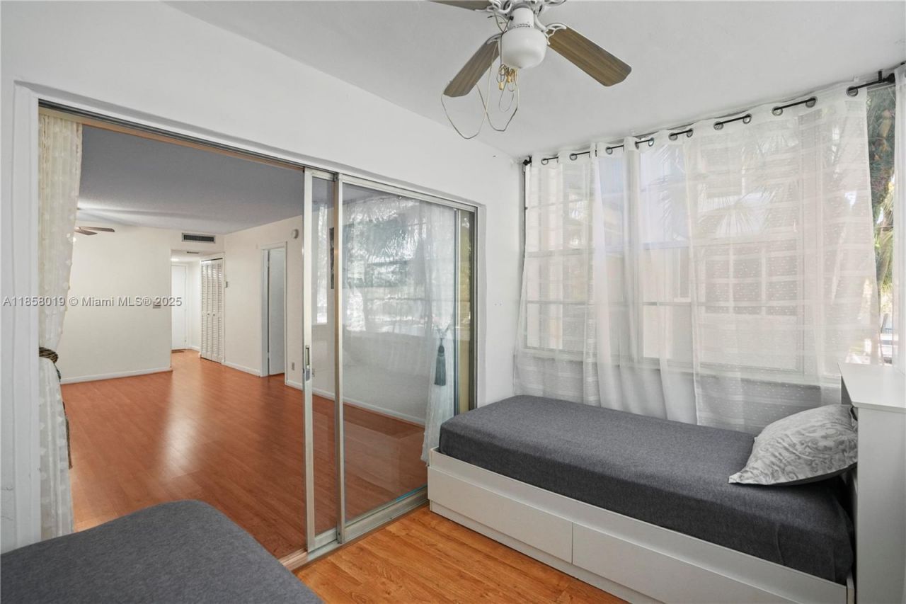 3170 Holiday Springs Blvd, Unit 203, Margate, FL 33063 Photo