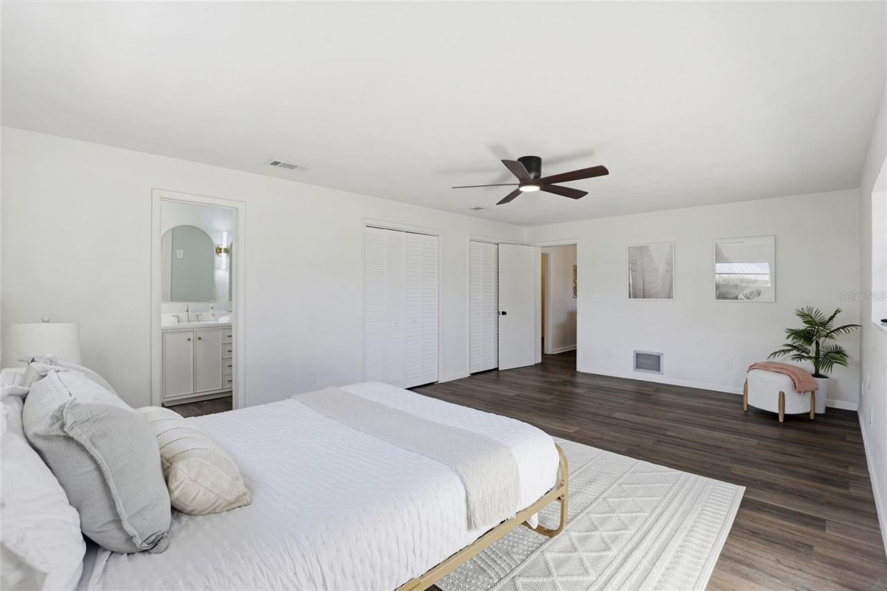 311 SW 4th Street, Trenton, FL 32693 Photo