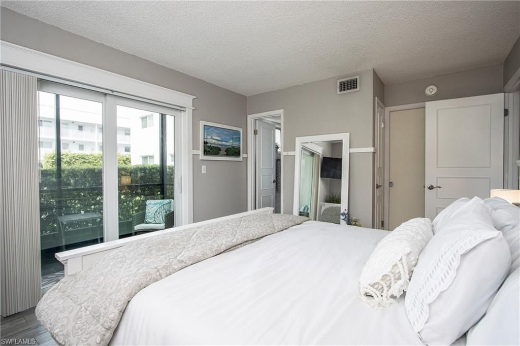 766 Central Ave, Unit 112, Naples, FL 34102 Photo