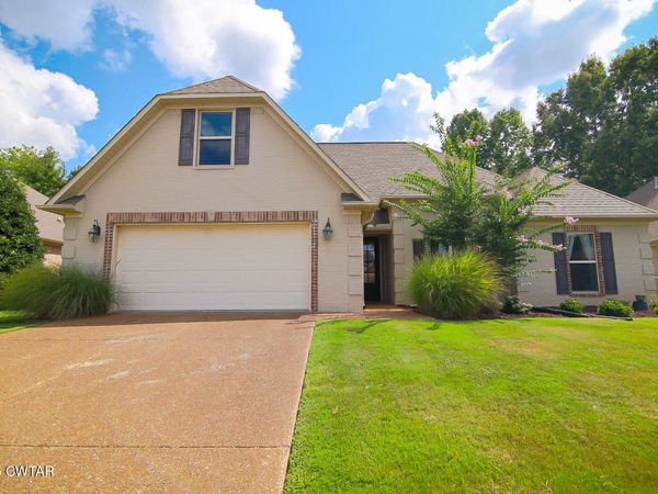 24 Cedar Crest Cove, Jackson, TN 38305