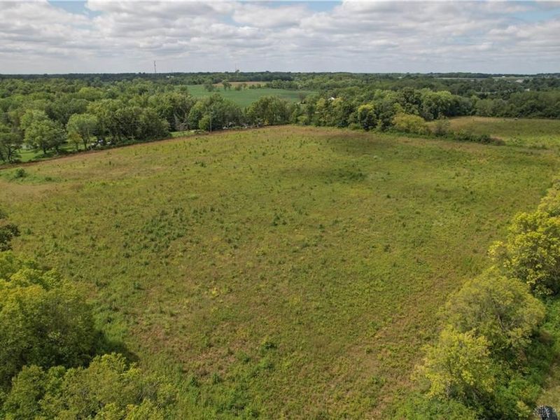 7337 Ross Road, Bethel Township, OH 45371 Photo 9