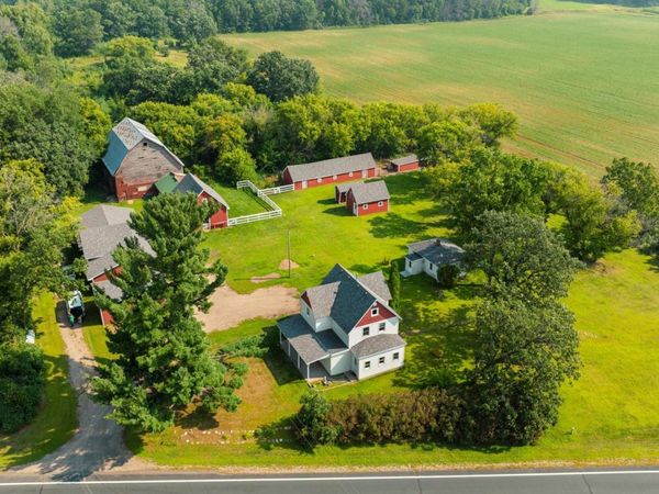 9484 Sunrise Rd, Harris, MN 55032