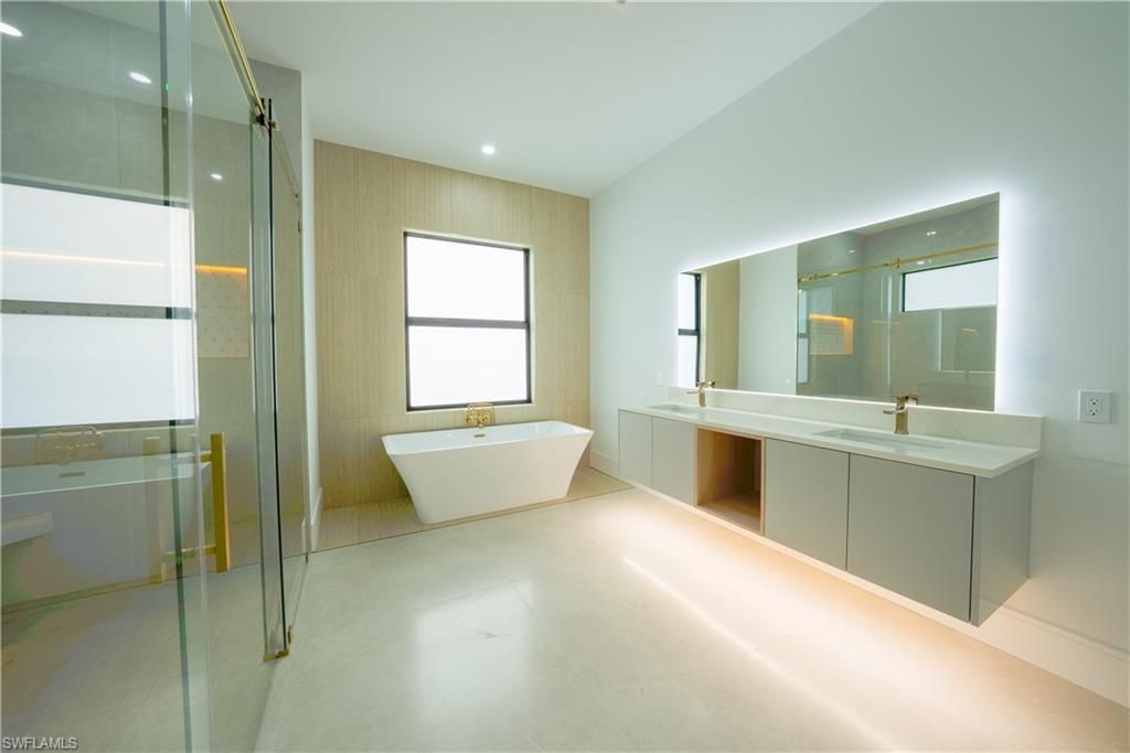 522 17th St Sw, Naples, FL 34117 Photo