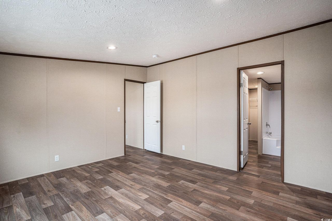 3425 Green Sea Rd. Photo 12