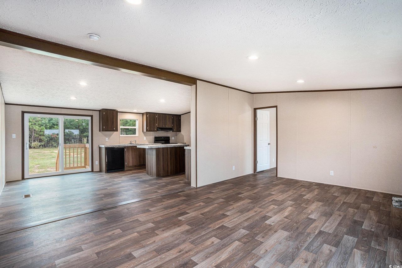 3425 Green Sea Rd. Photo 6