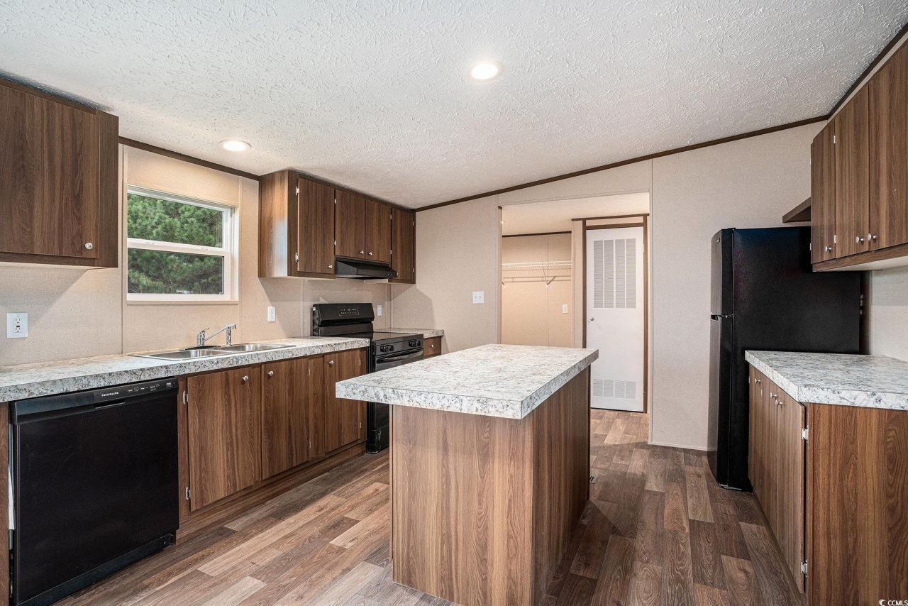 3425 Green Sea Rd. Photo 8