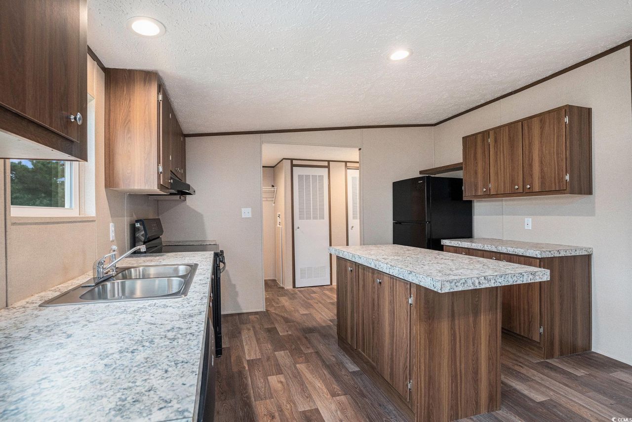 3425 Green Sea Rd. Photo 9