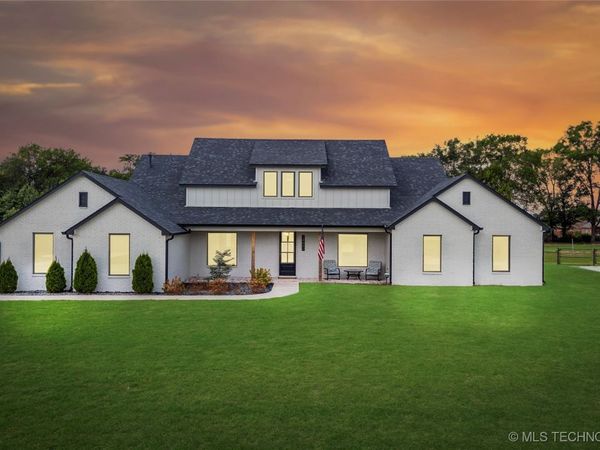 24580 S Eliza Drive, Claremore, OK 74019