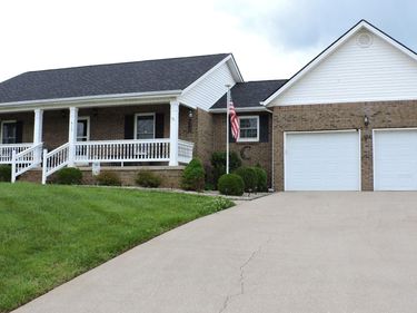 617 E Arrowhead Trail, Mt Sterling, KY 40353